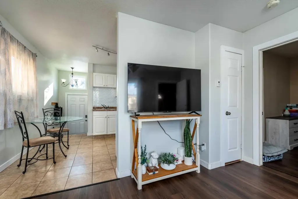 4821 47 Street Lloydminster SK S9V 0K2