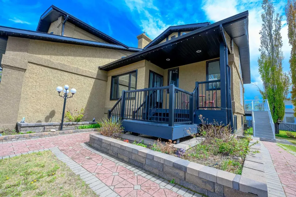 6105 95 Street Grande Prairie AB T8W 2C9