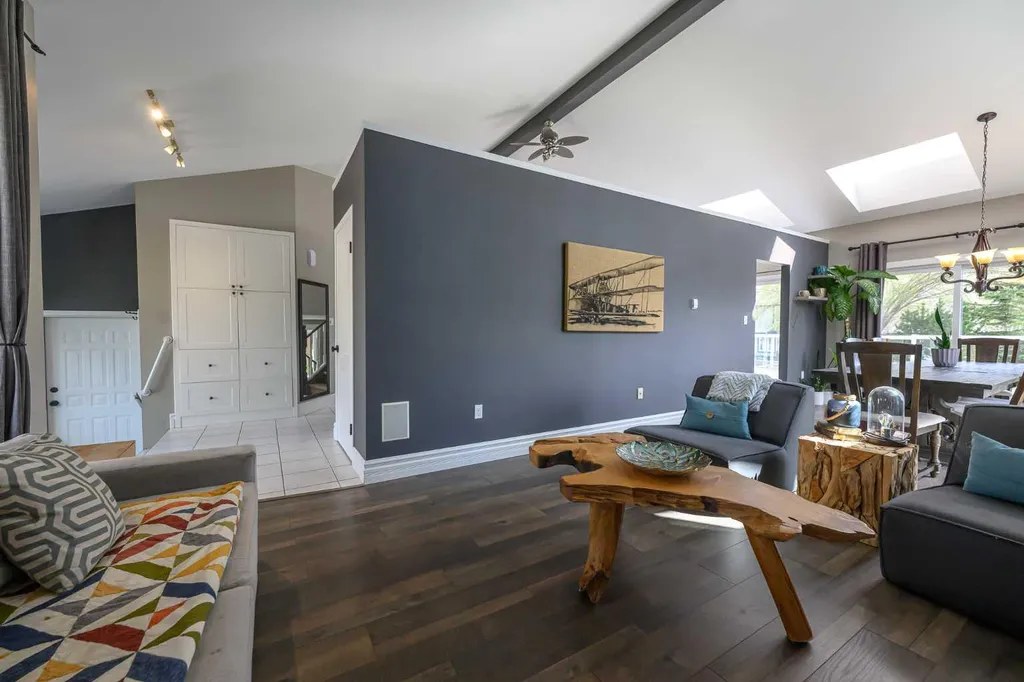 6105 95 Street Grande Prairie AB T8W 2C9