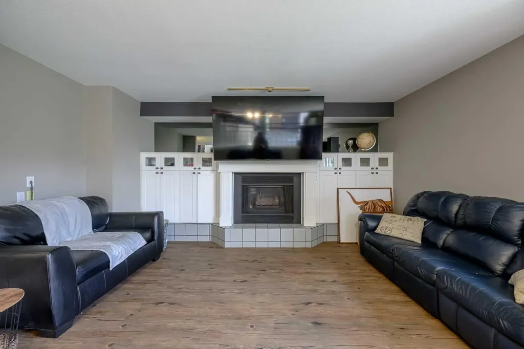 6105 95 Street Grande Prairie AB T8W 2C9