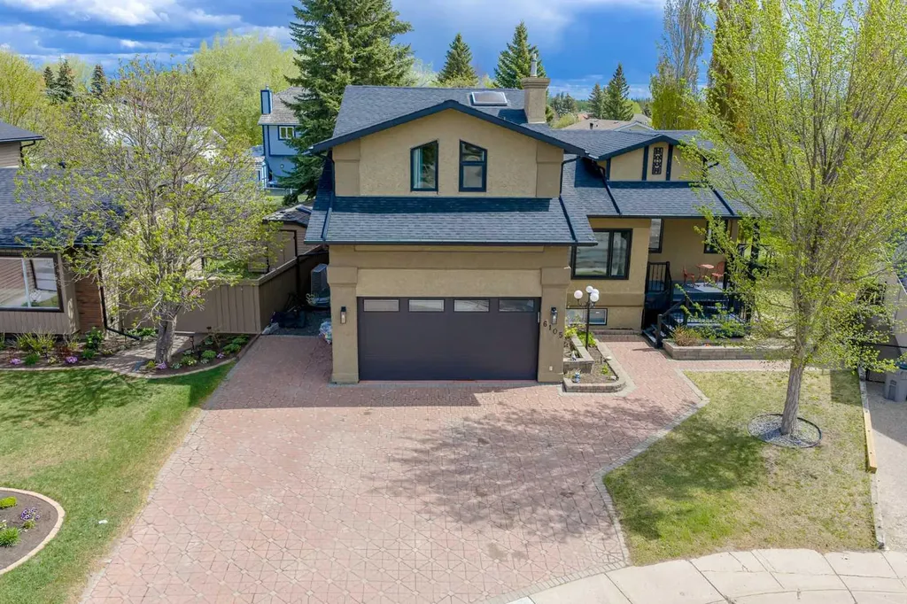 6105 95 Street Grande Prairie AB T8W 2C9