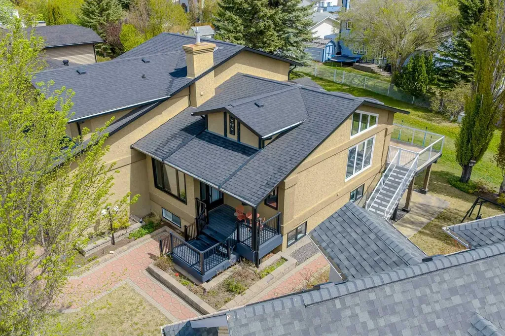 6105 95 Street Grande Prairie AB T8W 2C9