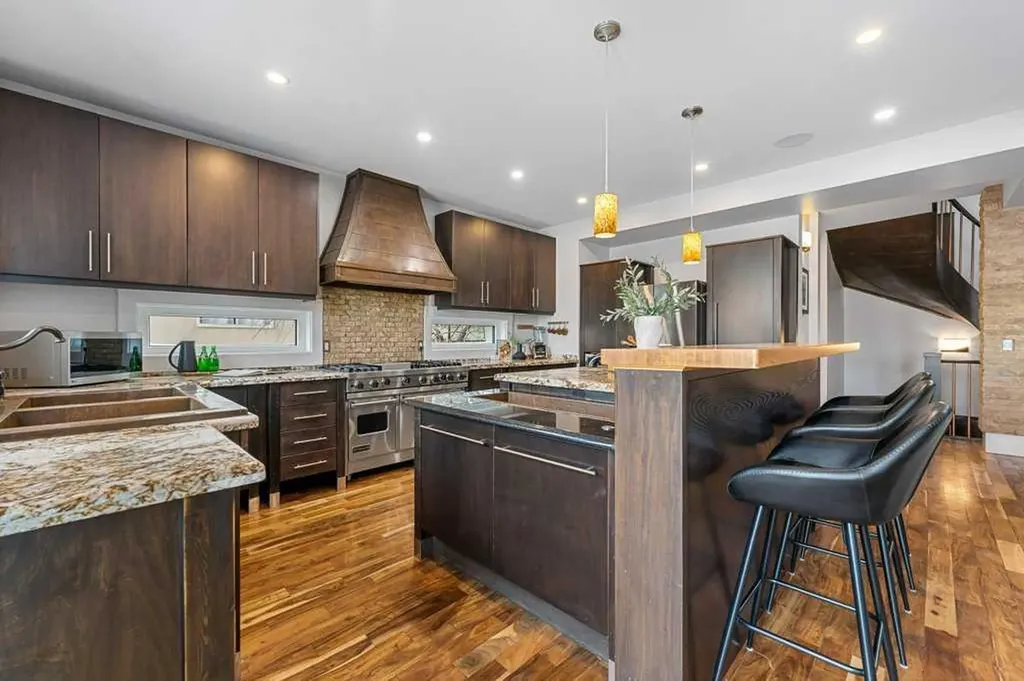 630 25 Avenue NE Calgary AB T2E 1Y5