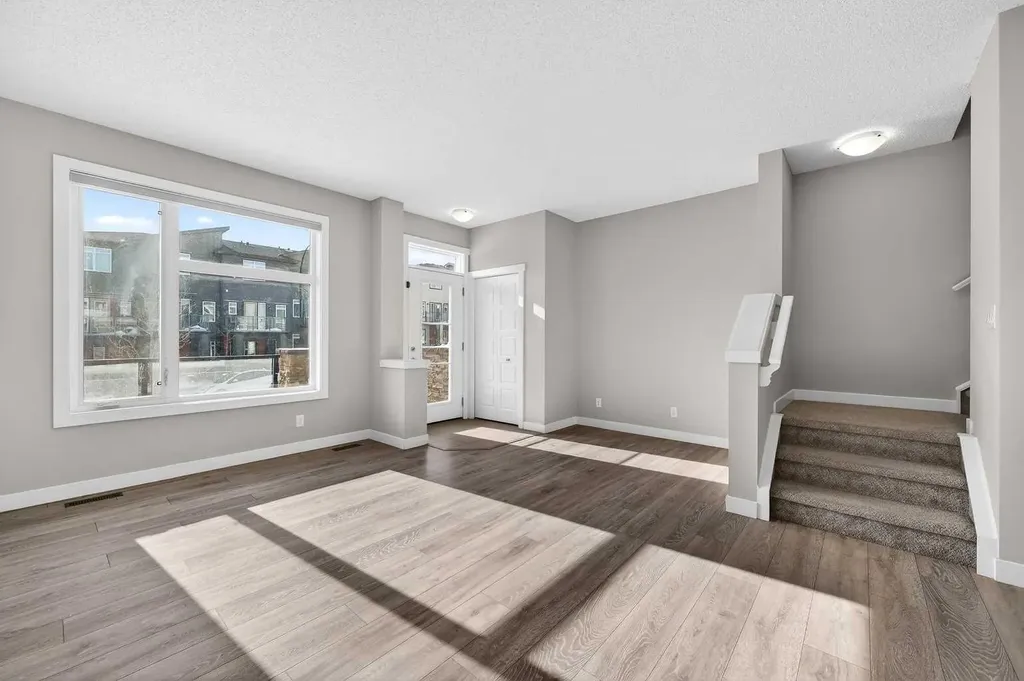 30 Sage Bluff Gate NW Calgary AB T3R 0Y9