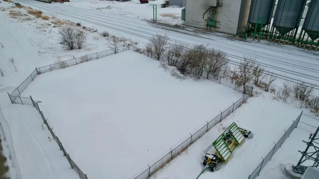 4719 Railway Avenue Vermilion AB T9X 1E6