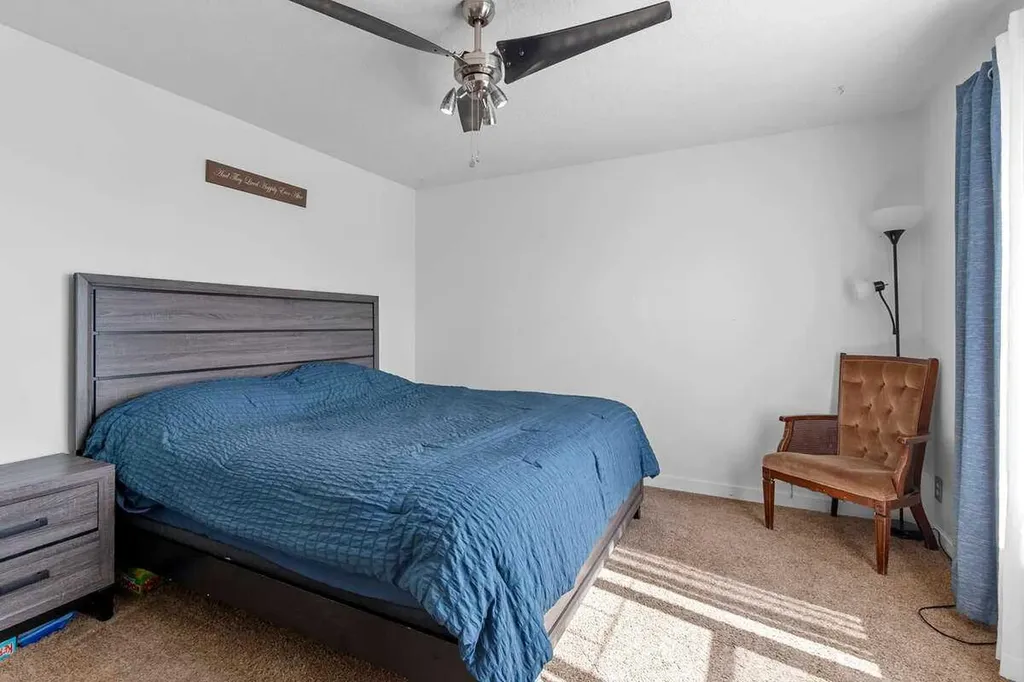 1552 Mcalpine Street Carstairs AB T0M 0N0