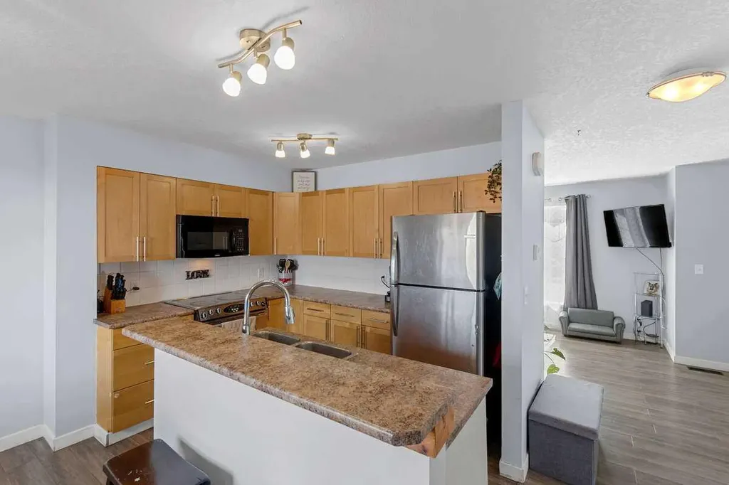 1552 Mcalpine Street Carstairs AB T0M 0N0