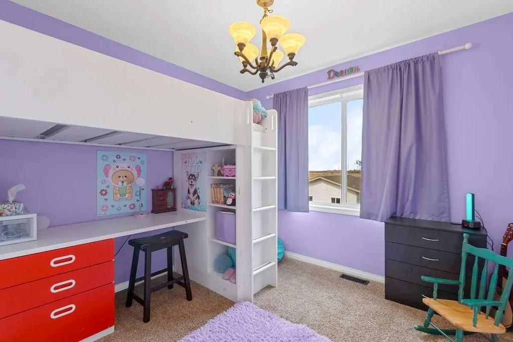 1552 Mcalpine Street Carstairs AB T0M 0N0