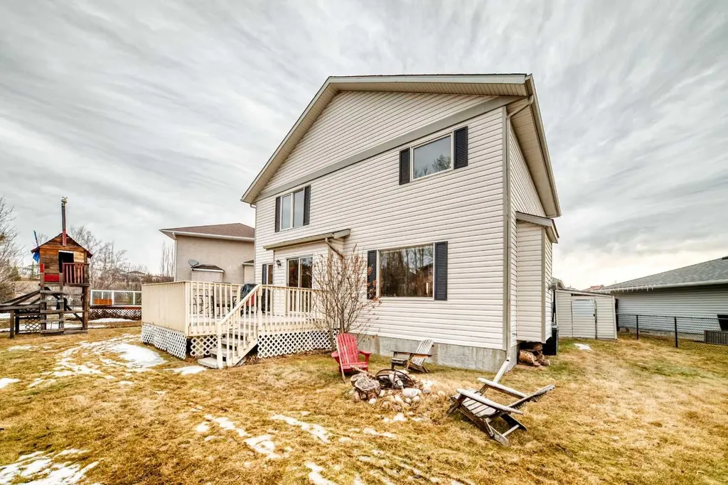 66 Tuscany Hills Point NW Calgary AB T3L 2C7