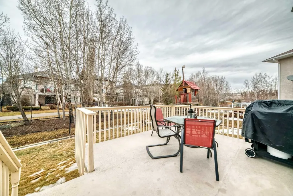 66 Tuscany Hills Point NW Calgary AB T3L 2C7