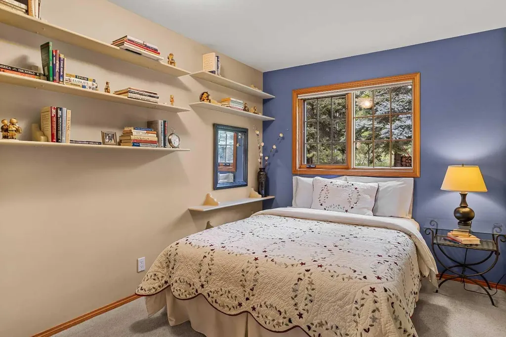 216 Bow River Drive Harvie Heights AB T1W 2W2