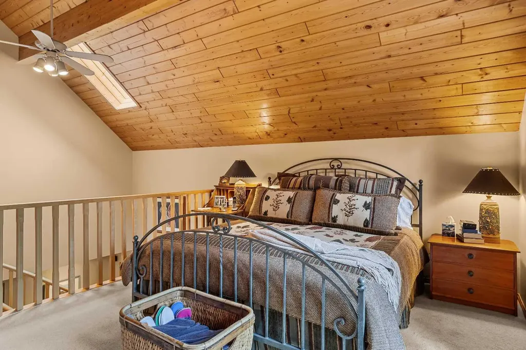 216 Bow River Drive Harvie Heights AB T1W 2W2