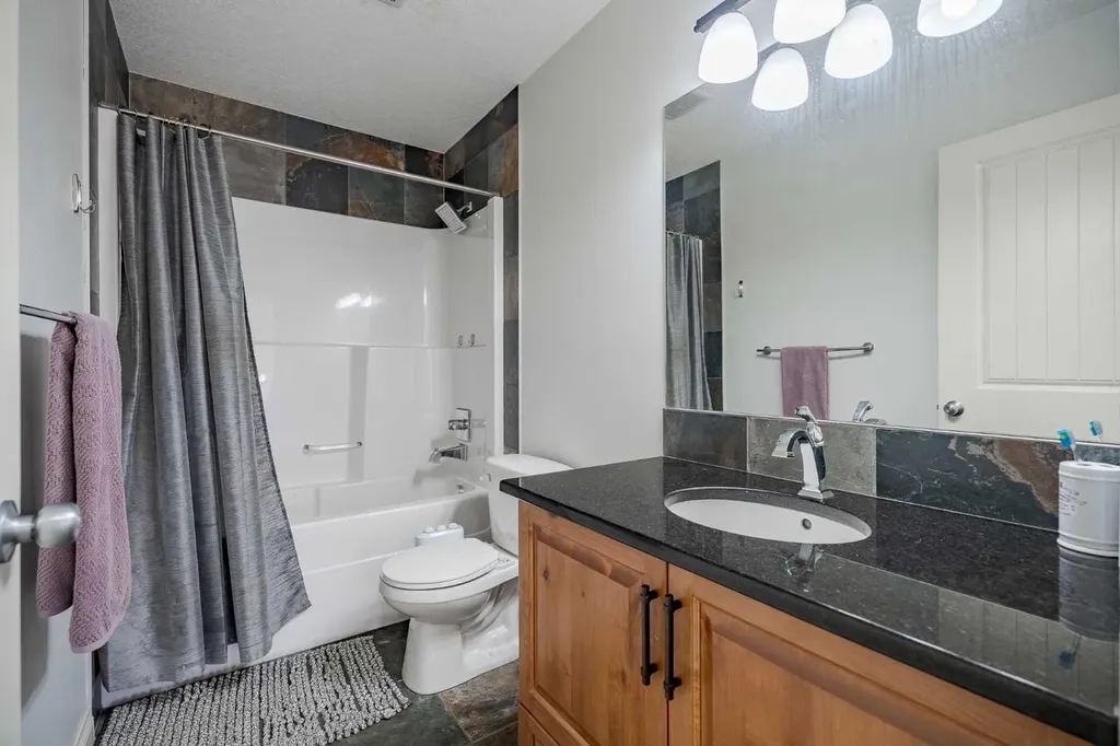 2937 Prairie Springs Grove SW Airdrie AB T4B 0E7