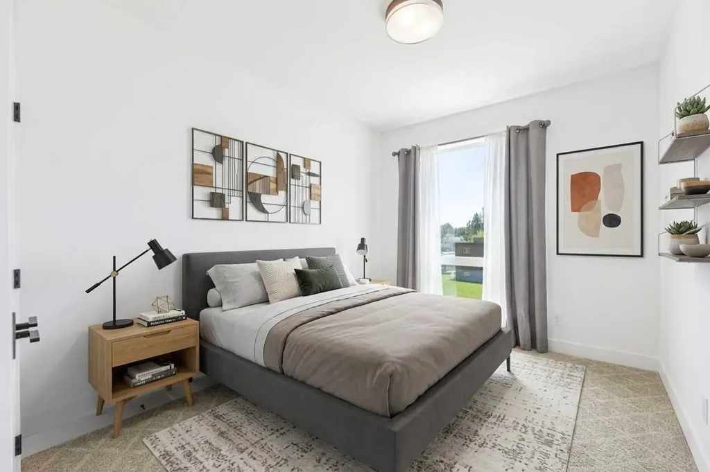 1932 27 Street SW Calgary AB T3E 2E5