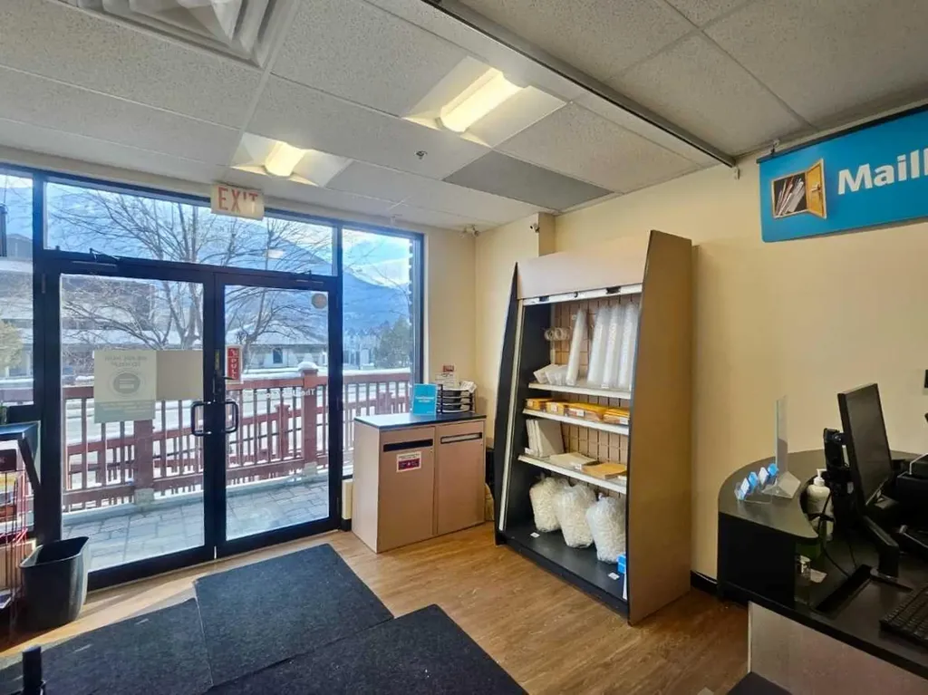 743 Railway Avenue Canmore AB T3H 3C4