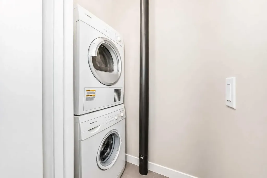 1817 16 Street SW Calgary AB T2T 4E3