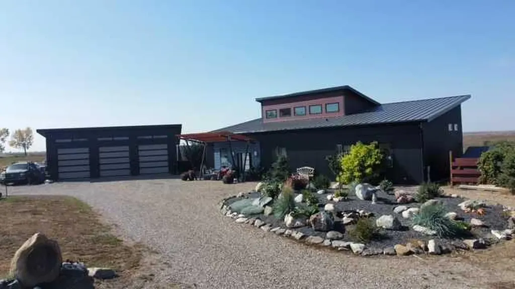 309 Alta Vista Boulevard Carmangay AB T0L 0N0