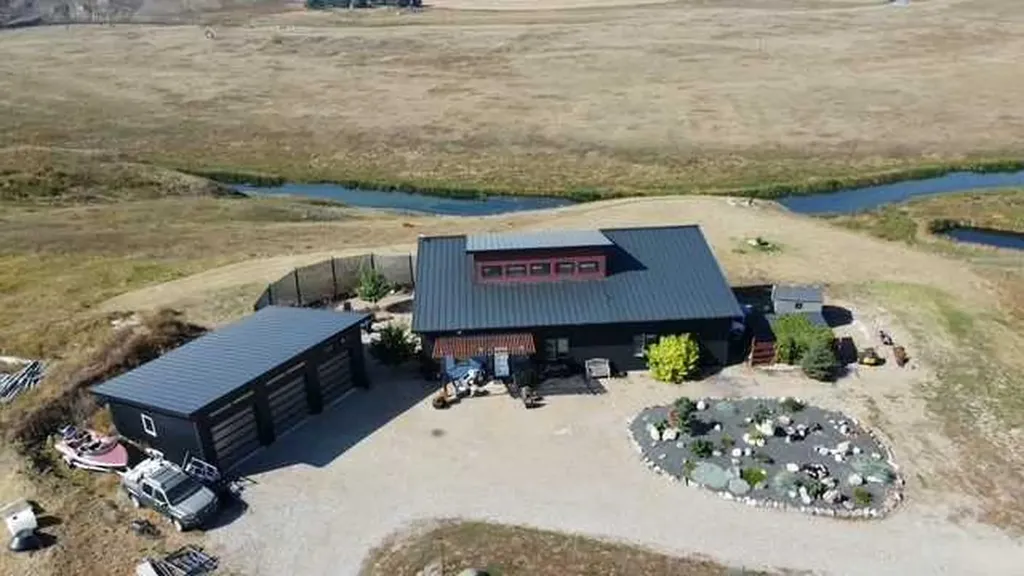309 Alta Vista Boulevard Carmangay AB T0L 0N0