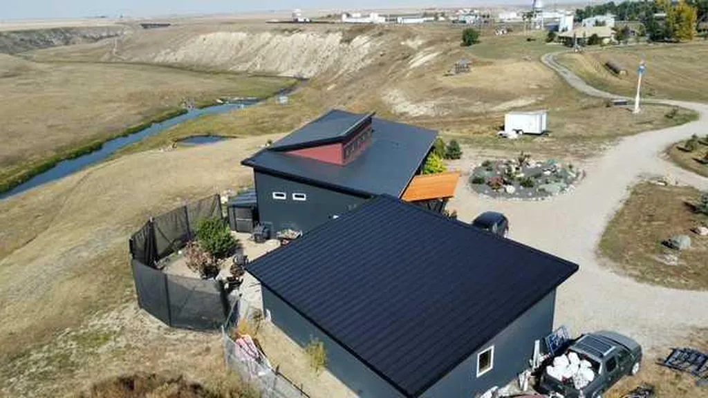 309 Alta Vista Boulevard Carmangay AB T0L 0N0