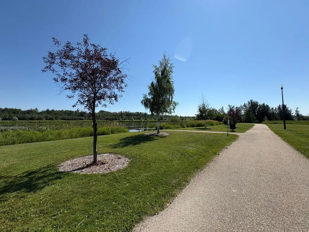 8833 60 Avenue Grande Prairie AB T8W 0J9