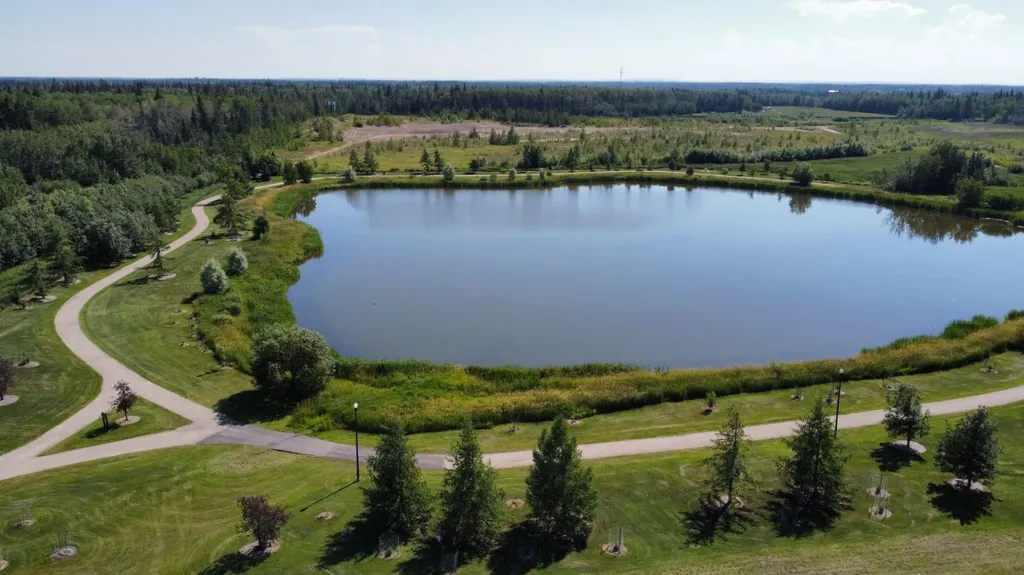 8810 59 Avenue Grande Prairie AB T8W 0J9