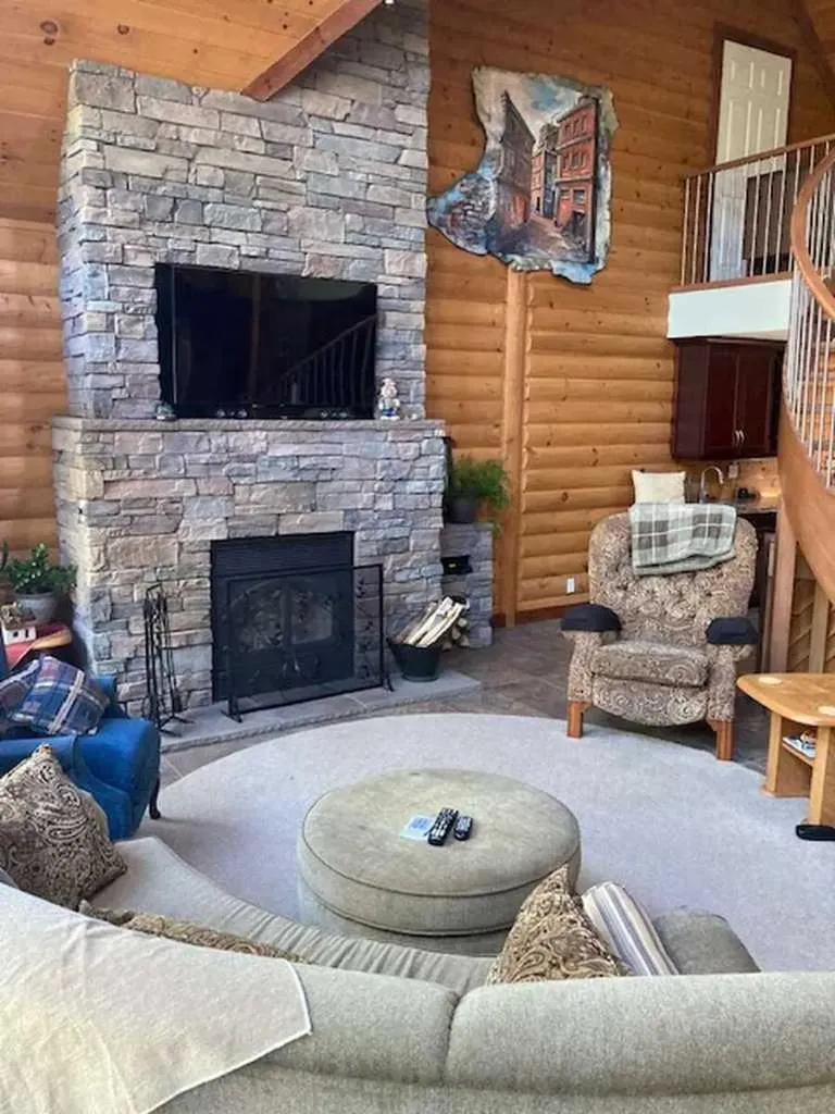 433042 Range Road 221 Rural Ponoka County AB T0B 0H0