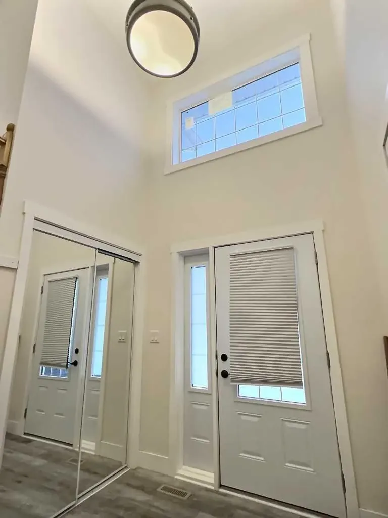 5209 57 Avenue Ponoka AB T4J 1G6