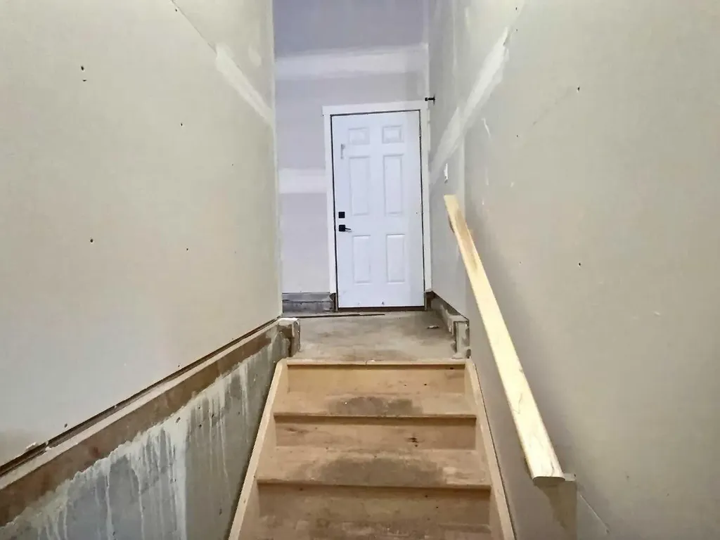 5209 57 Avenue Ponoka AB T4J 1G6