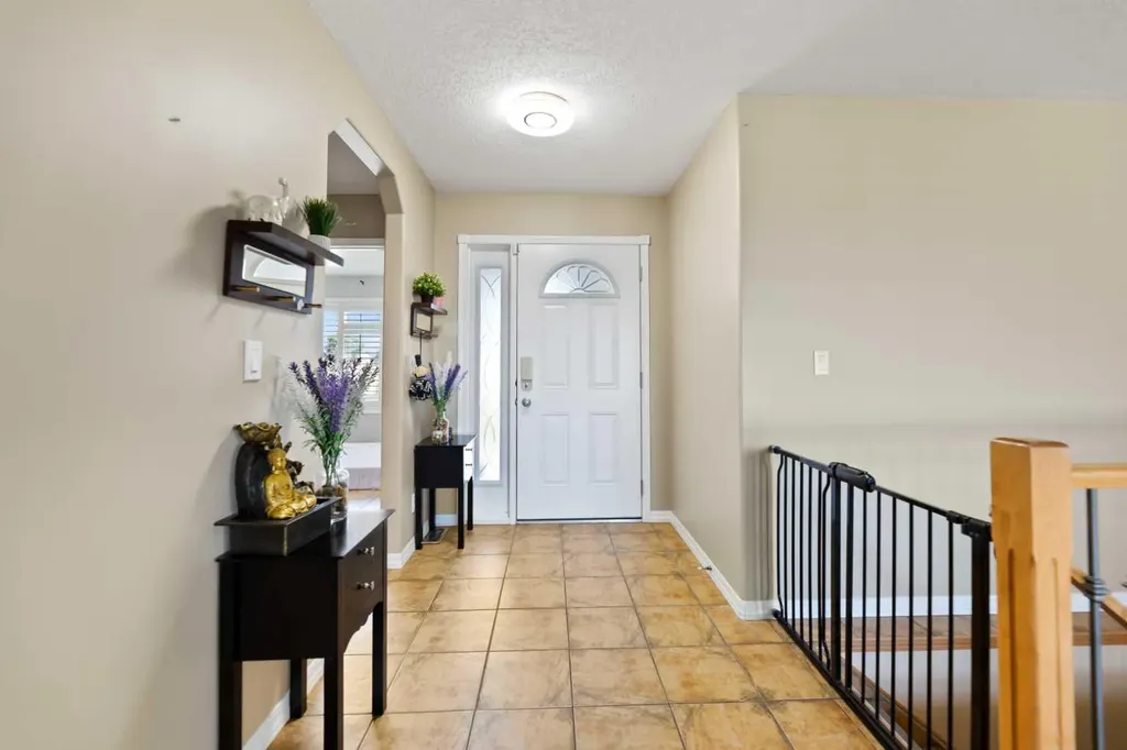 732 1 Avenue Irricana AB T0M1B0
