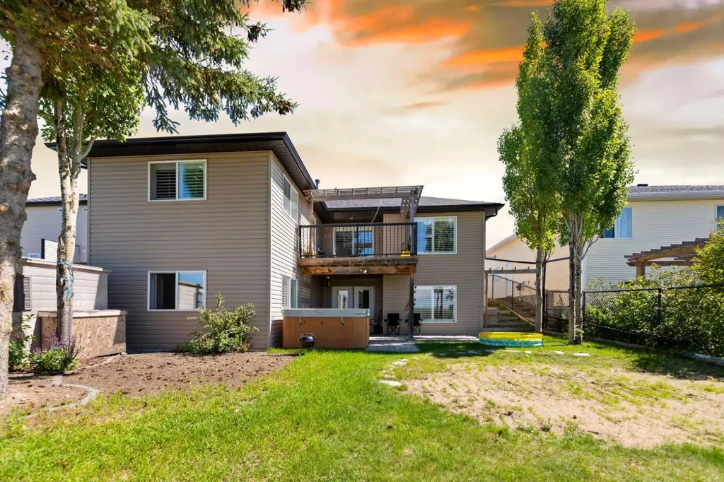 732 1 Avenue Irricana AB T0M1B0