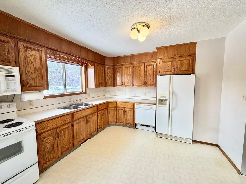 21 Tressa Street Swan Hills AB T0G2C0
