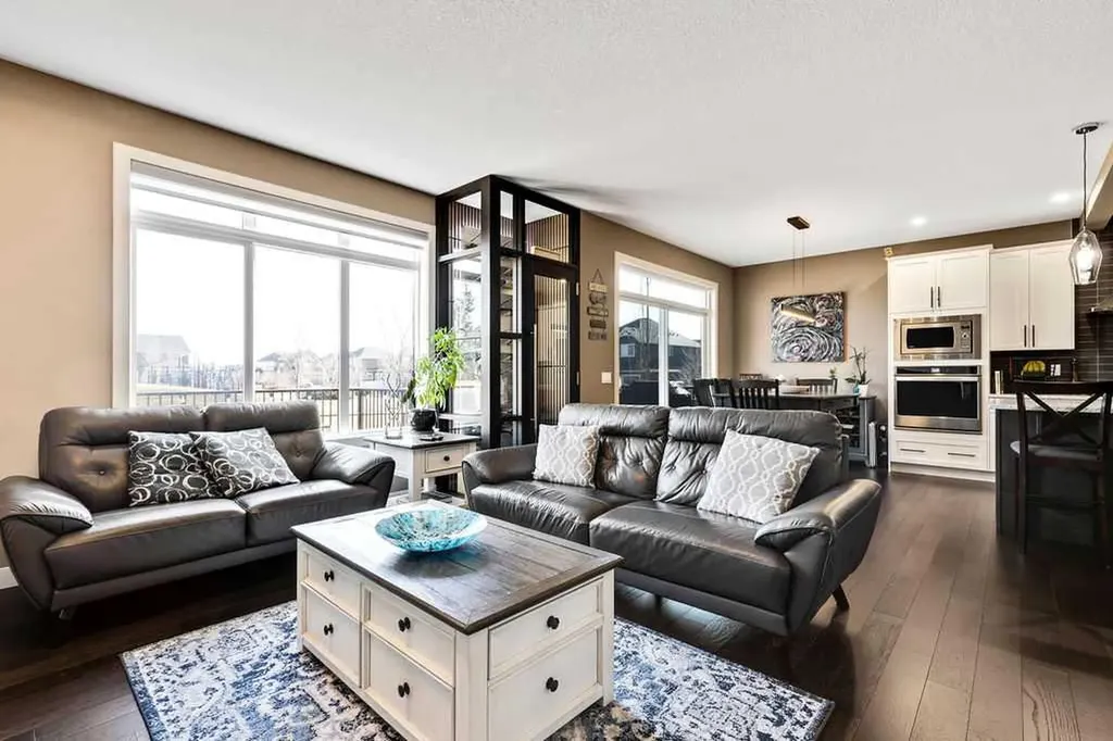 205 Aspenmere Way Chestermere AB T1X 0Y2