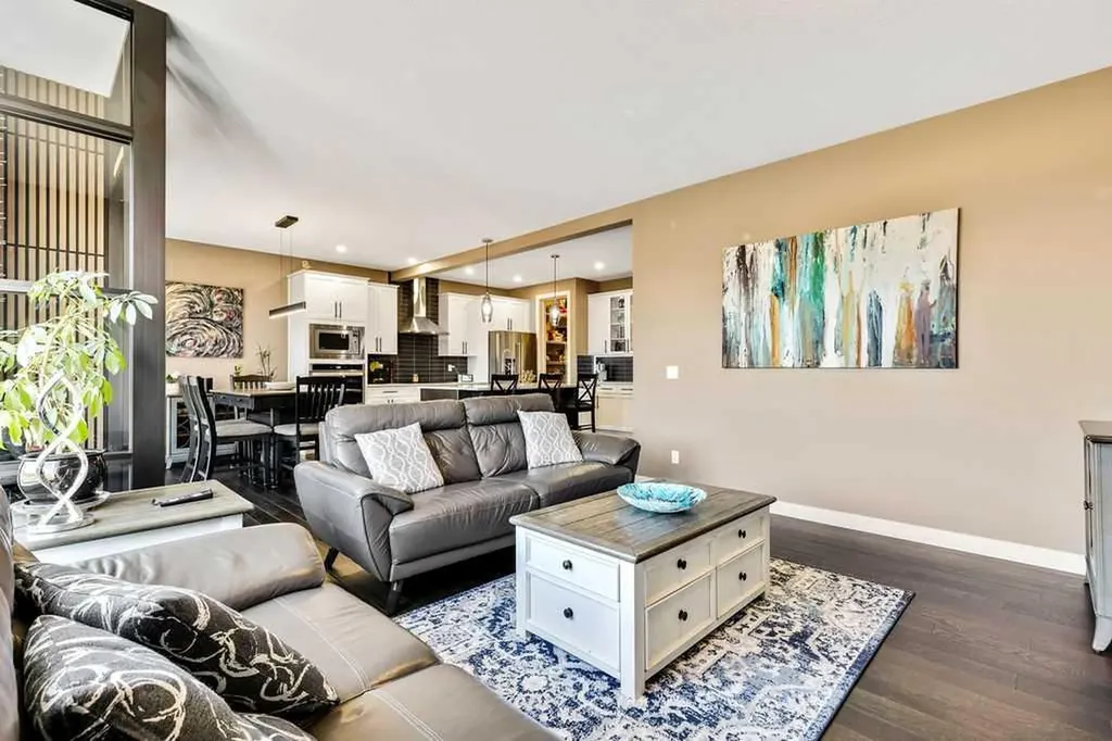 205 Aspenmere Way Chestermere AB T1X 0Y2