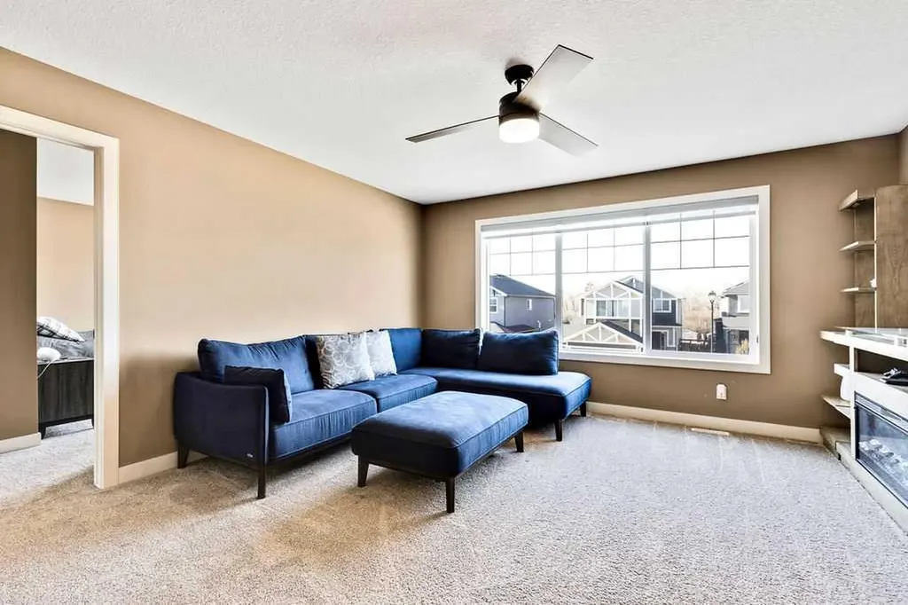205 Aspenmere Way Chestermere AB T1X 0Y2