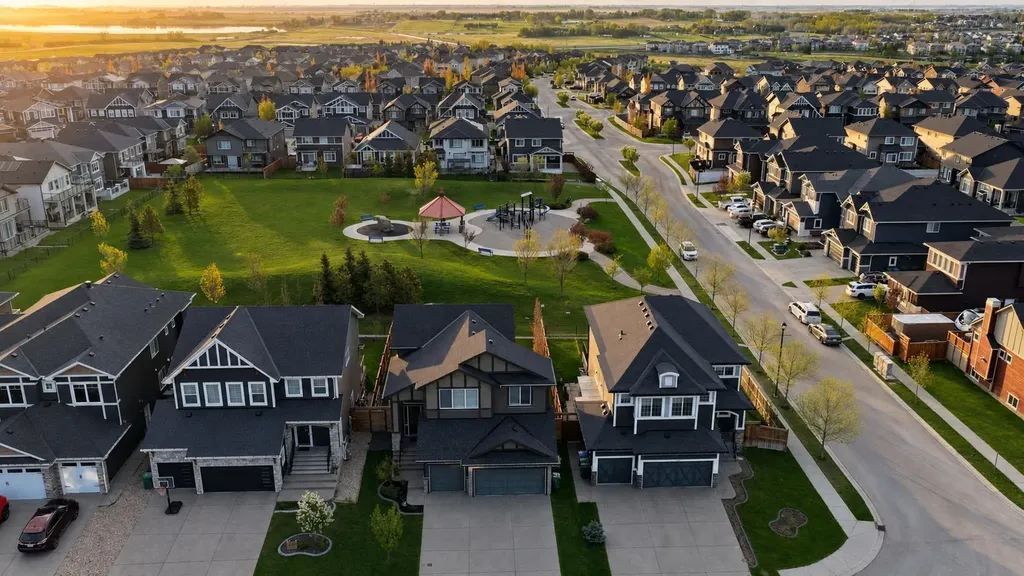 205 Aspenmere Way Chestermere AB T1X 0Y2