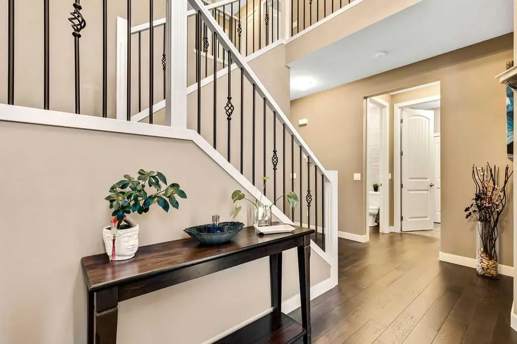 205 Aspenmere Way Chestermere AB T1X 0Y2