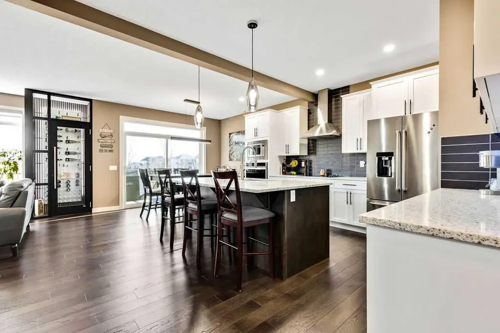 205 Aspenmere Way Chestermere AB T1X 0Y2