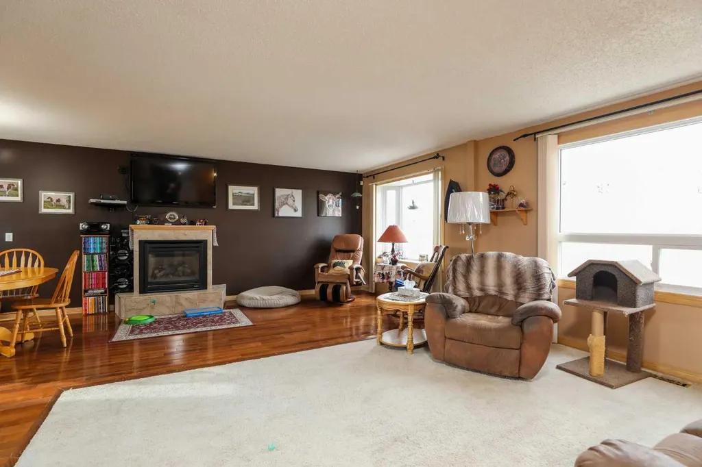 210 Macewan Street Granum AB T0L1A0