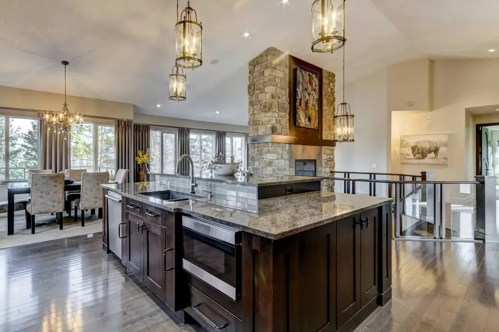 566 Pine Creek Ridge Heritage Pointe AB T1S 3V9