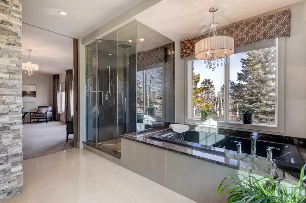 566 Pine Creek Ridge Heritage Pointe AB T1S 3V9