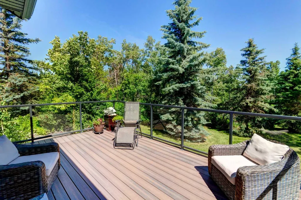 566 Pine Creek Ridge Heritage Pointe AB T1S 3V9