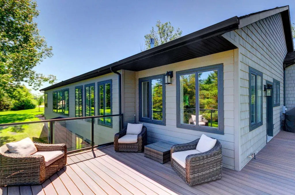 566 Pine Creek Ridge Heritage Pointe AB T1S 3V9