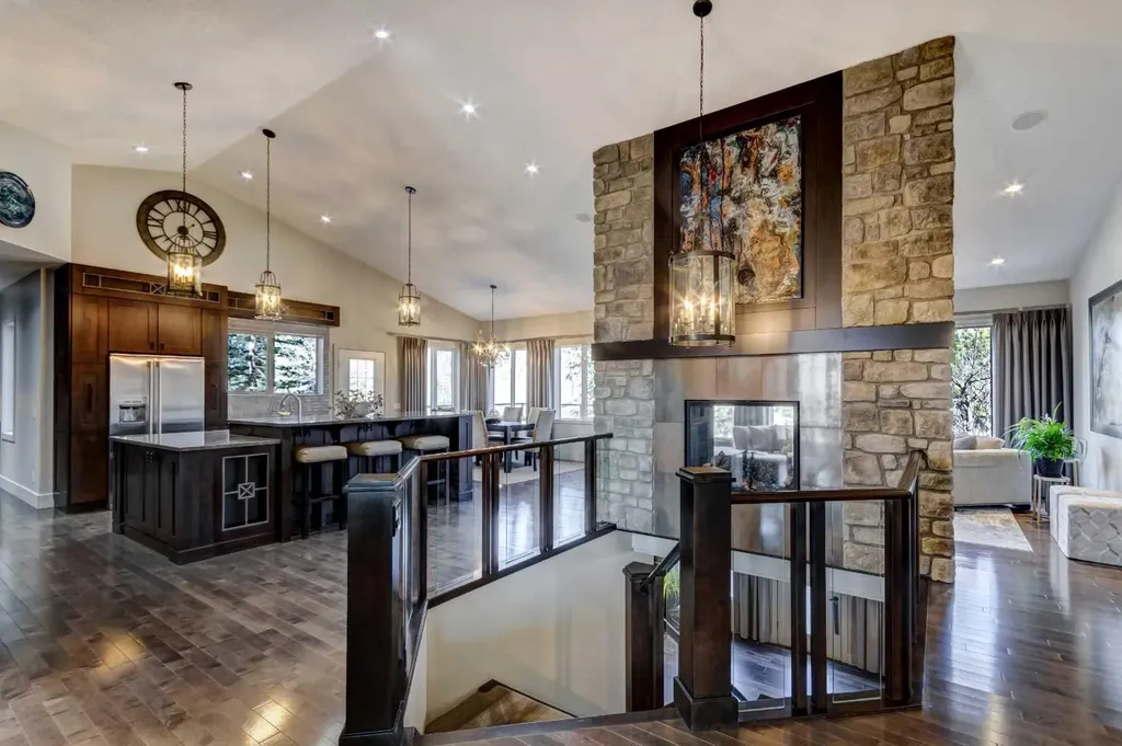 566 Pine Creek Ridge Heritage Pointe AB T1S 3V9