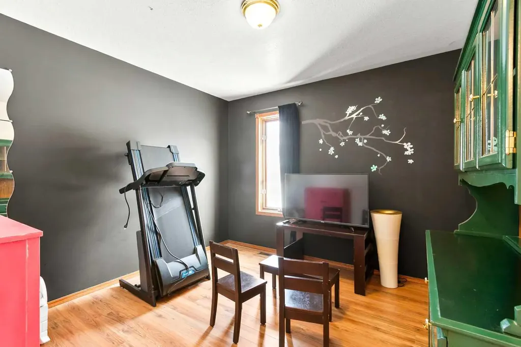 31144 Range Road 20 Rural Mountain View County AB T0M 0W0