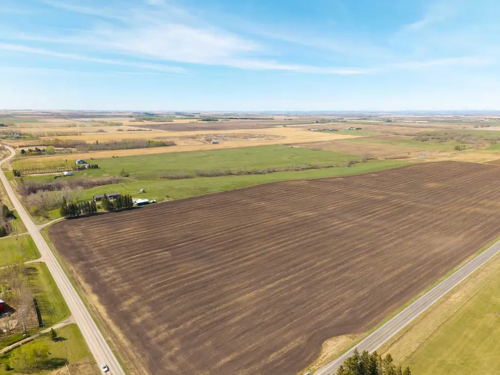31144 Range Road 20 Rural Mountain View County AB T0M 0W0