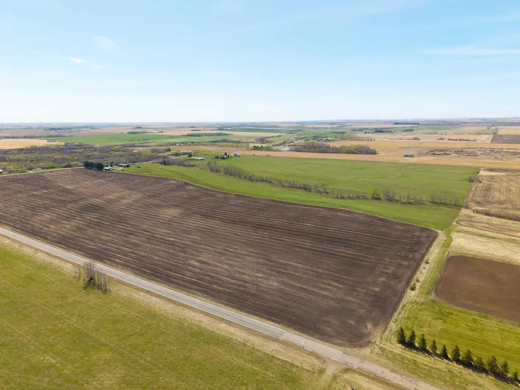 31144 Range Road 20 Rural Mountain View County AB T0M 0W0