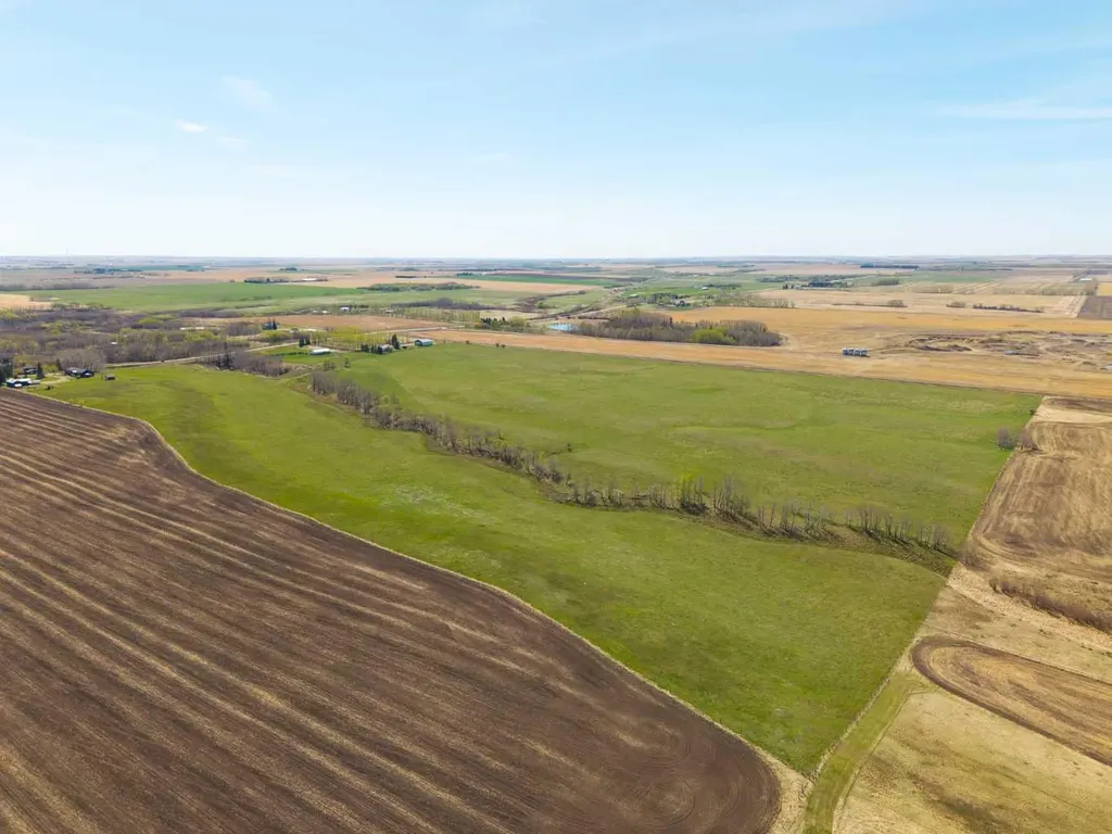 31144 Range Road 20 Rural Mountain View County AB T0M 0W0