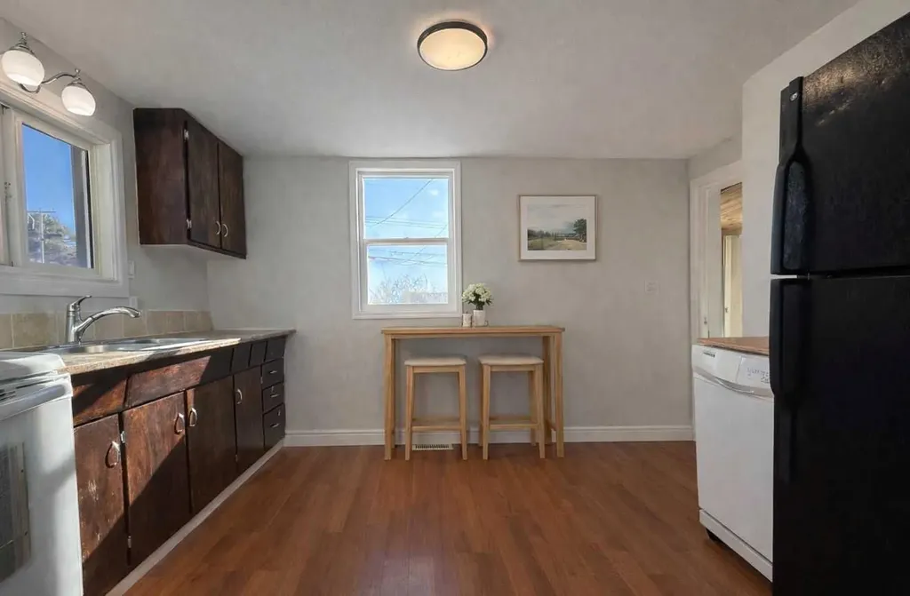 1045 17 Avenue Wainwright AB T9W1K3