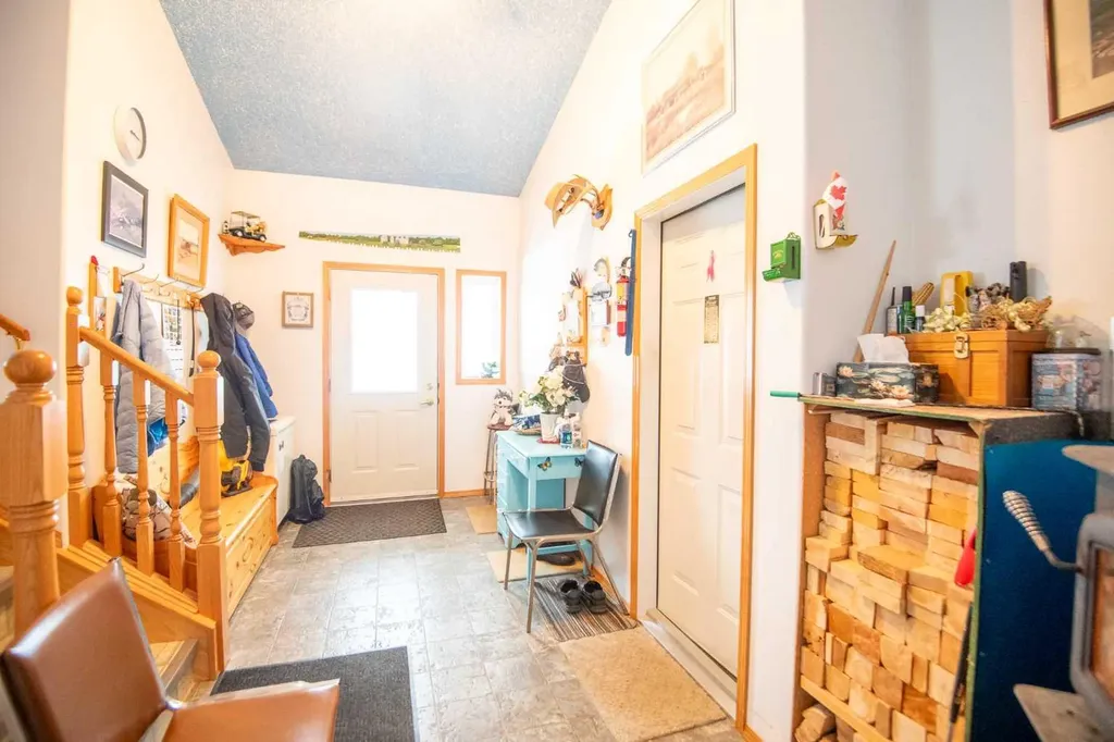 10218 102 Avenue La Crete AB T0H 2H0