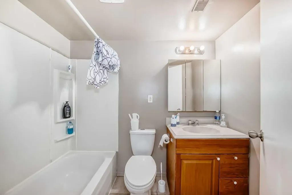 627 Fortalice Crescent SE Calgary AB T2A2C8